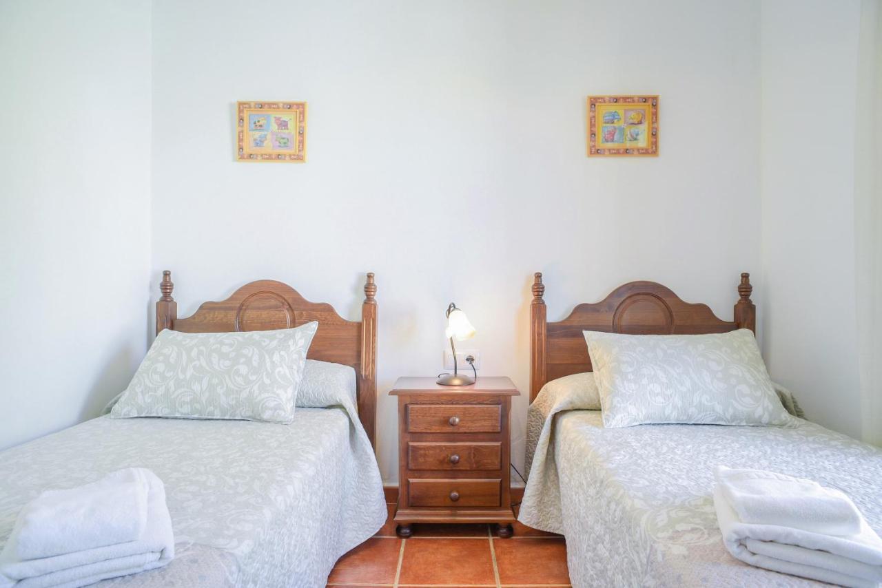 Casa Villanueva 4 - Solo Familias Conil De La Frontera Buitenkant foto